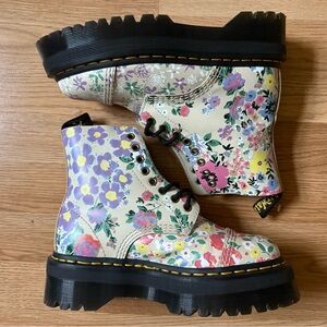 Floral Platform Lace-Up Combat Boots - Cream Floral